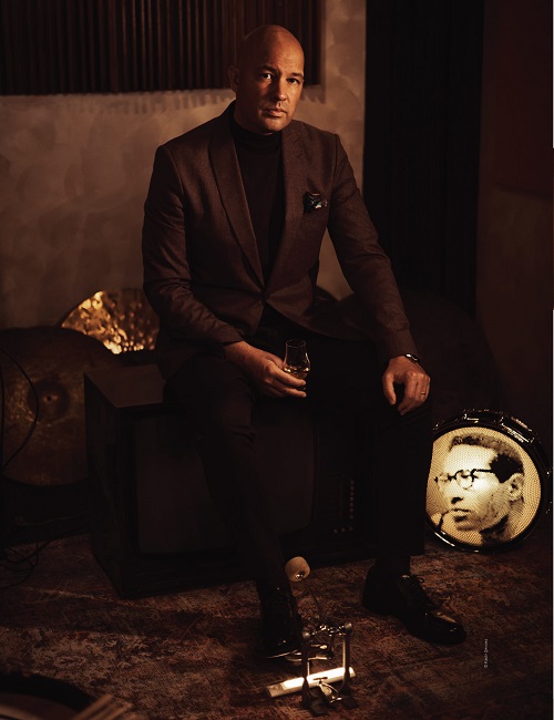 Barnes Magazine